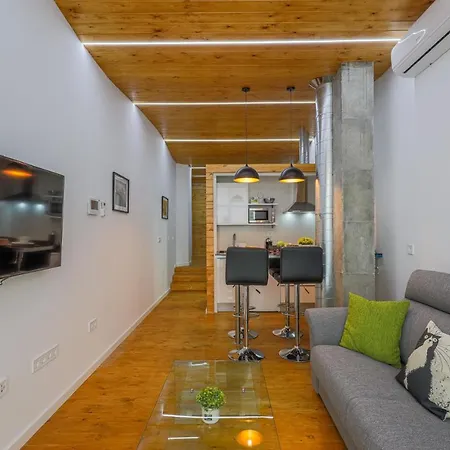 De Diseno Centro Sevilla. Wifi/ac 塞维利亚